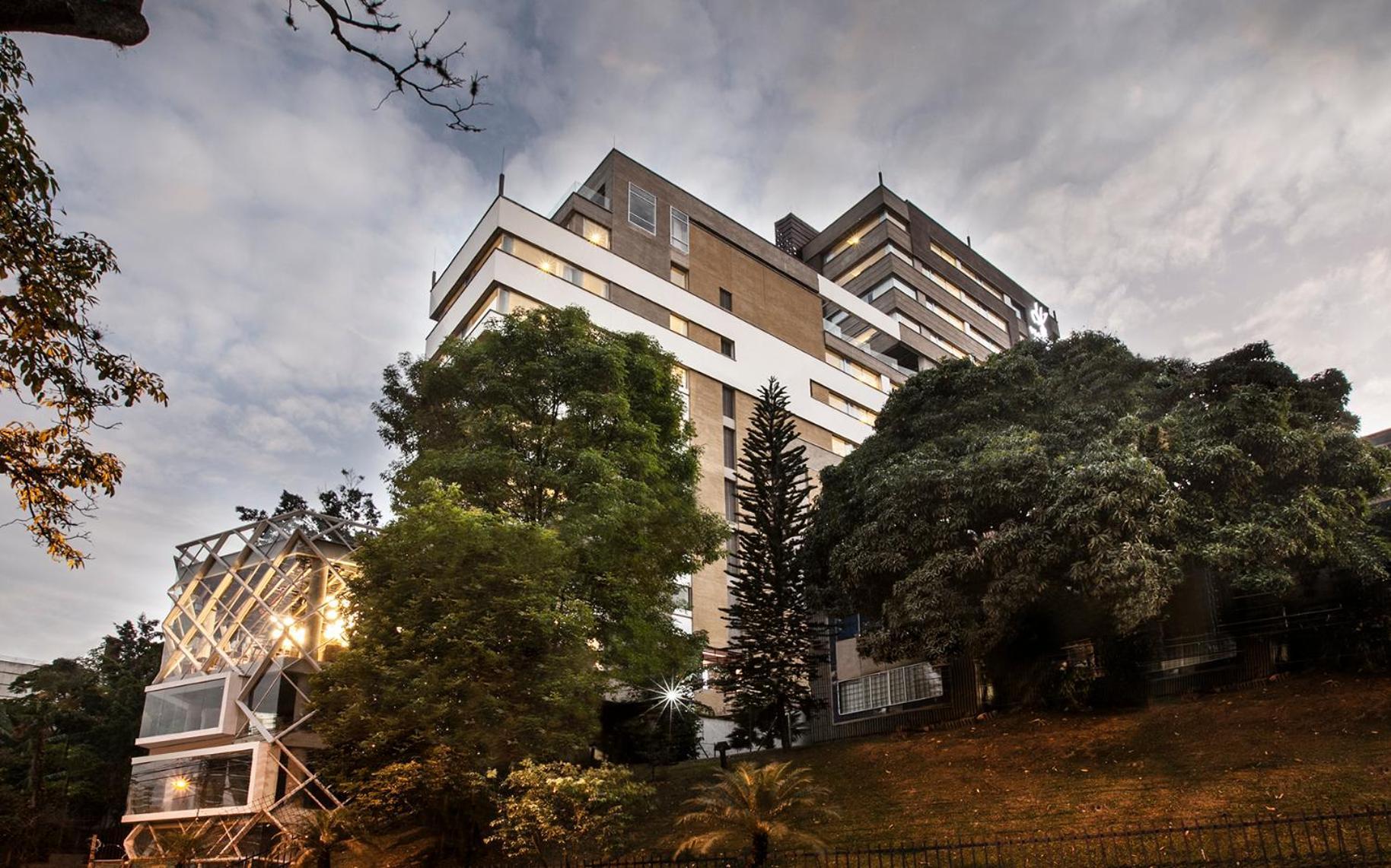 V Grand Hotel, A Member Of Radisson Individuals Medellín Eksteriør bilde